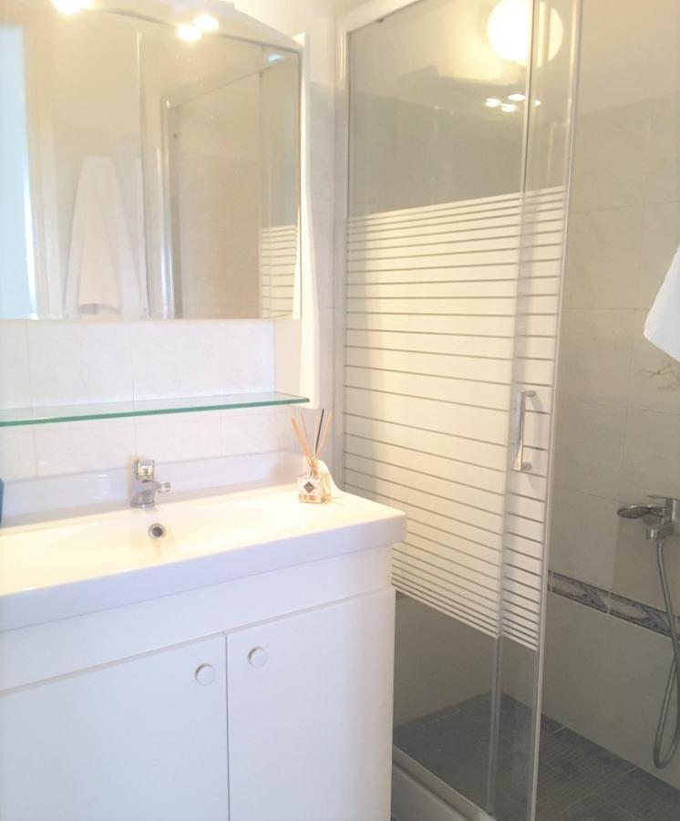 נאוסה White Rooms Paros מראה חיצוני תמונה