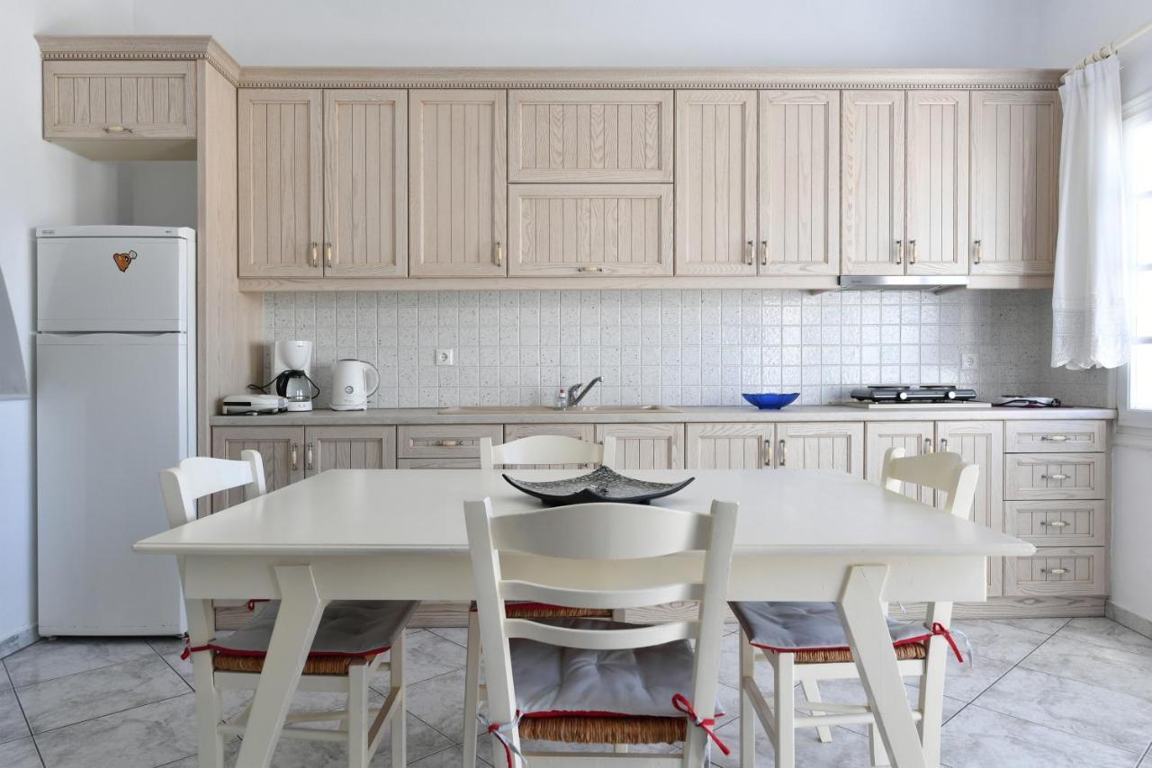 נאוסה White Rooms Paros מראה חיצוני תמונה