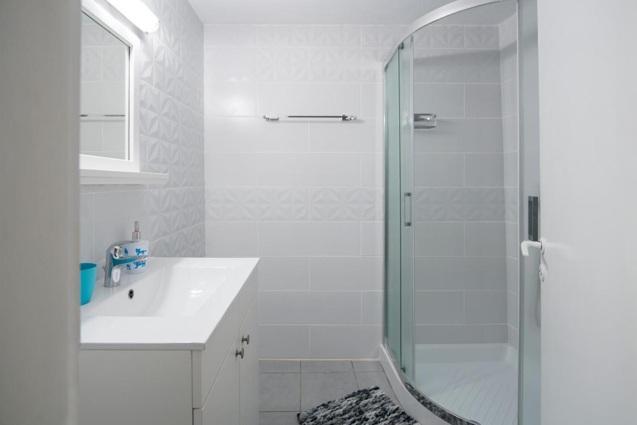נאוסה White Rooms Paros מראה חיצוני תמונה